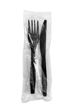 Tenedor y Cuchillo Negro empaquetado